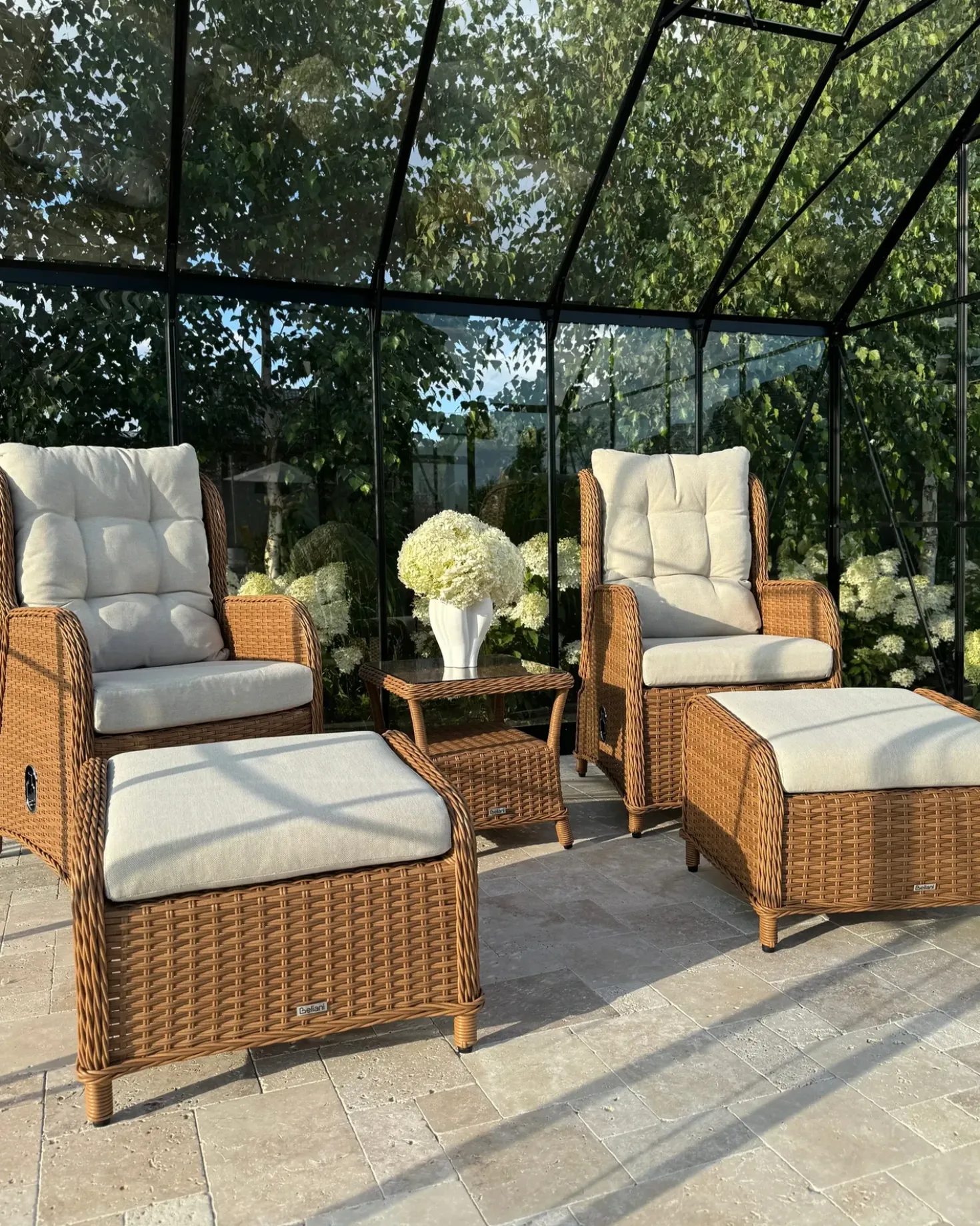Set salotto da giardino con tavolo e pouf 2 posti PONZA Rattan sintetico (PE) Marrone