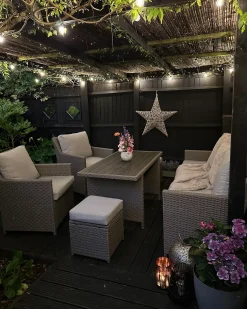 Set salotto da giardino con tavolo e pouf 5 posti FONTI con cuscini Rattan sintetico (PE) Marrone