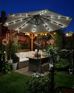 Set salotto da giardino con tavolo e pouf 5 posti BARDI con cuscini Rattan sintetico (PE) Marrone