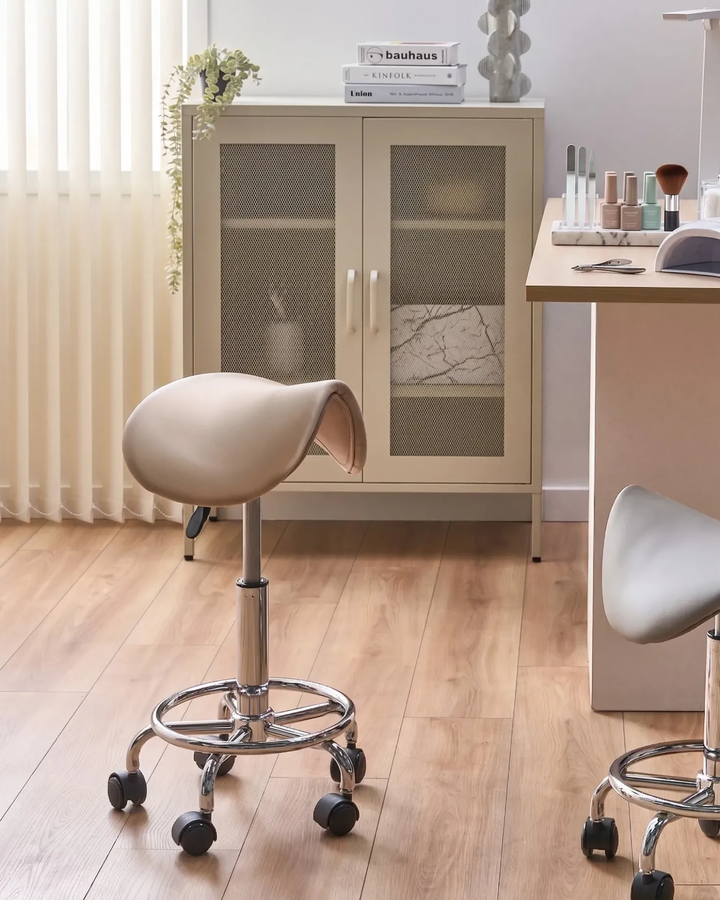 Sgabello a sella DUMONT Pelle sintetica Beige