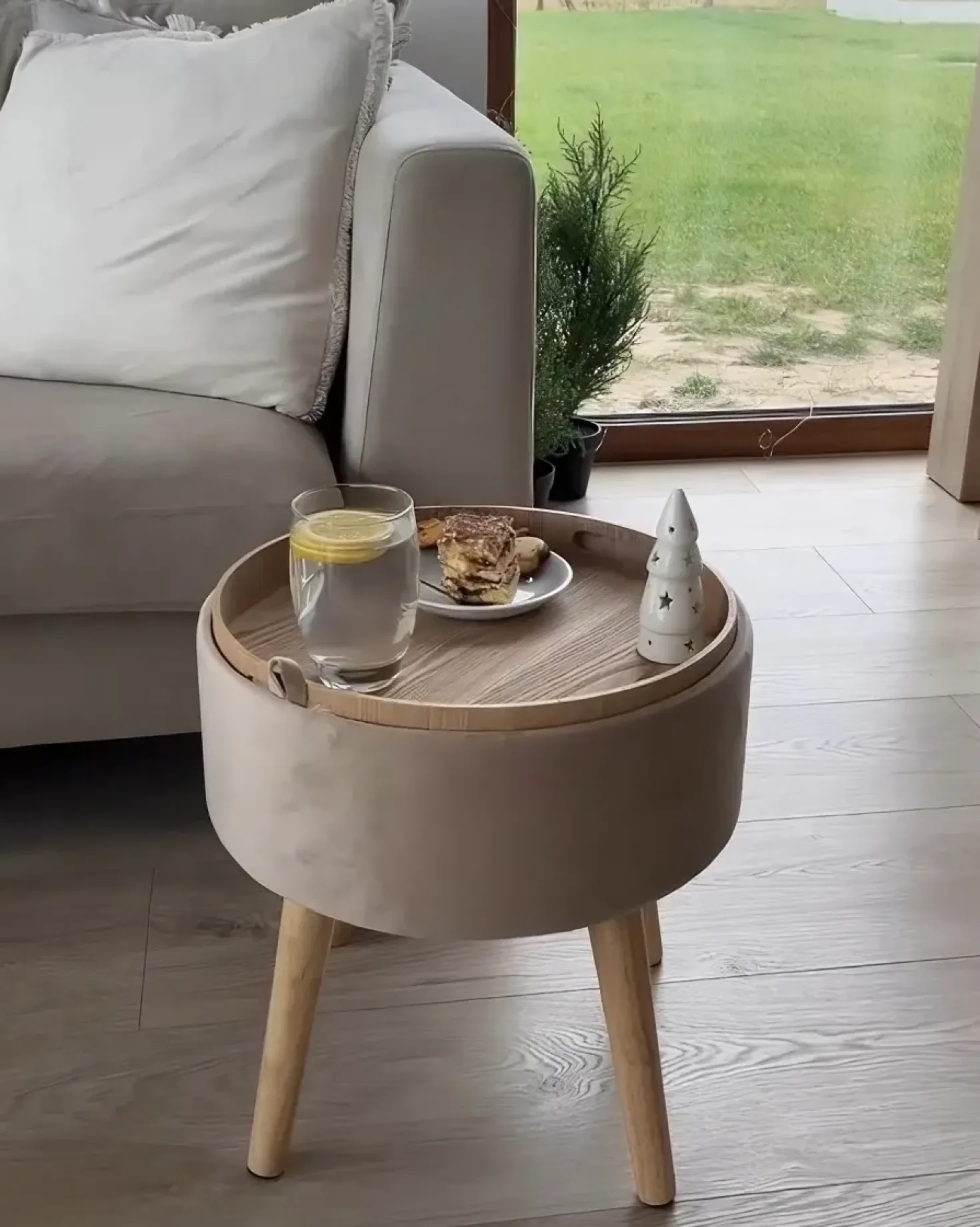 Sgabello contenitore NEELY Velluto Beige
