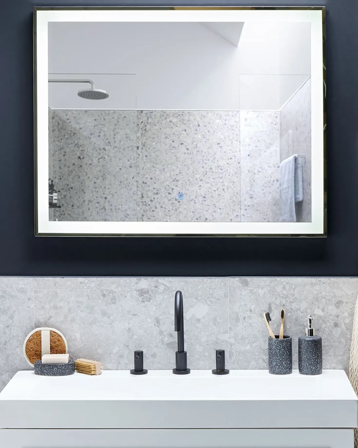 Specchio da bagno con luce LED ARGENS 90 cm 70 cm Argento