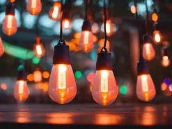 Stringa di luci LED per esterni ITILLEQ con App Multicolore