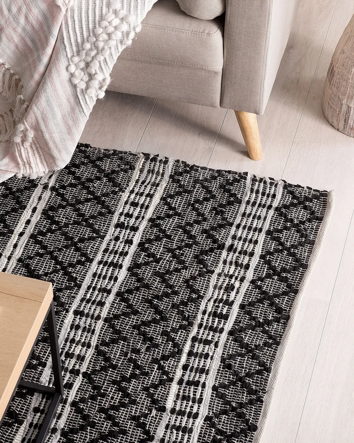 Tappeto FEHIMLI Nero 140 x 200 cm Pelle naturale
