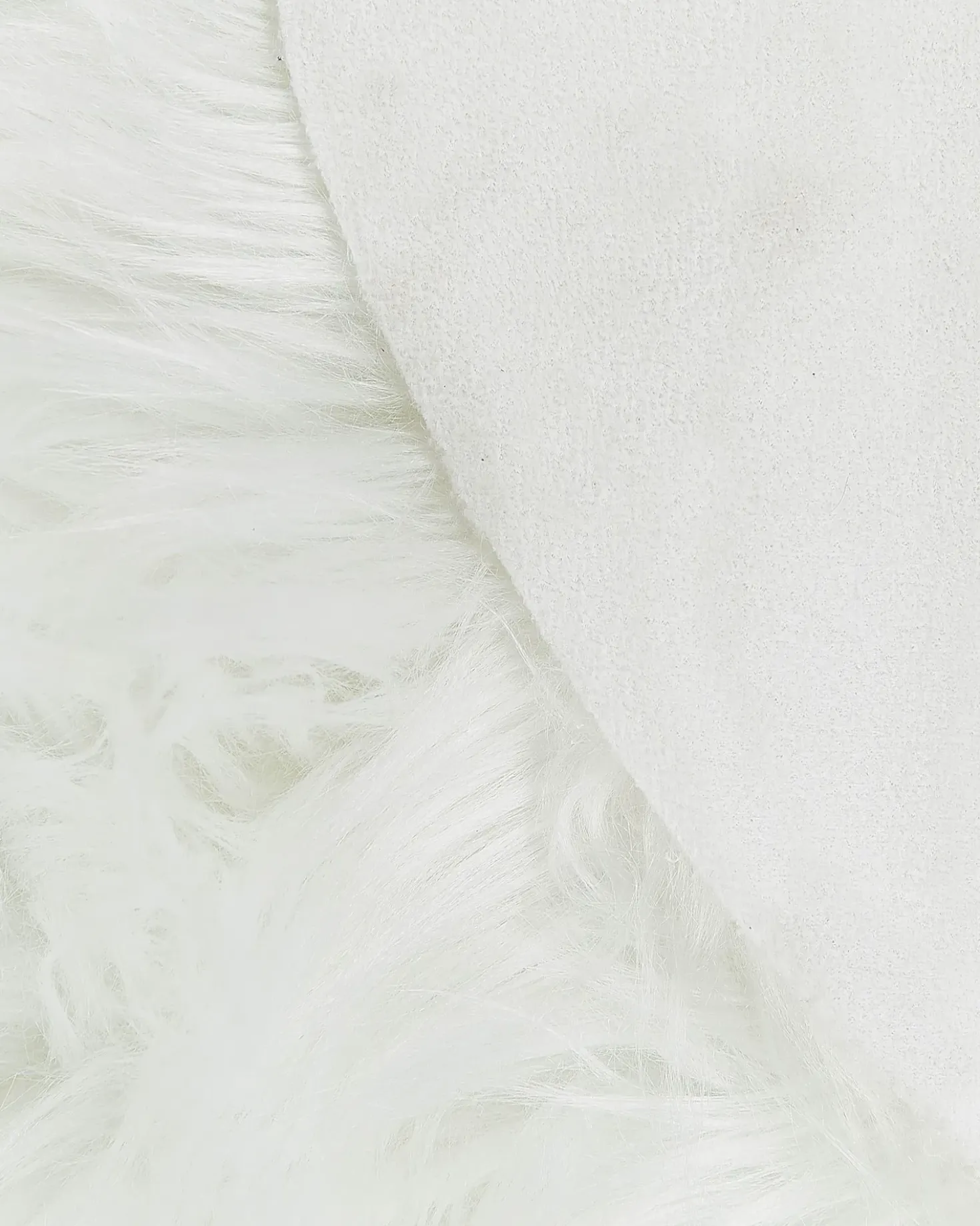 Tappeto in pelliccia sintetica MAMUNGARI Bianco 60 x 180 cm