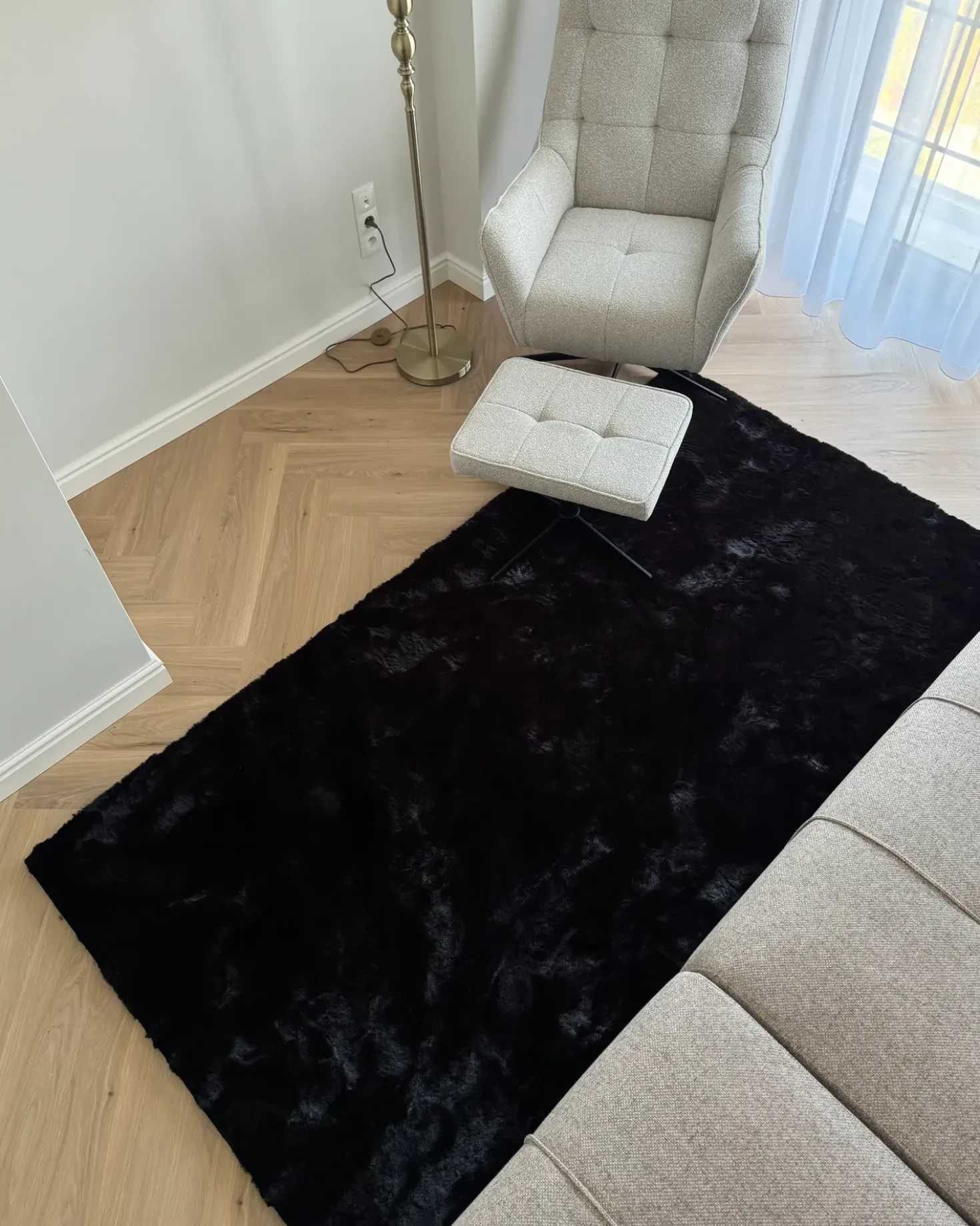 Tappeto in pelliccia sintetica MIRPUR Nero 160 x 230 cm