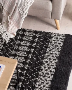 Tappeto SOKUN Nero 140 x 200 cm Pelle naturale
