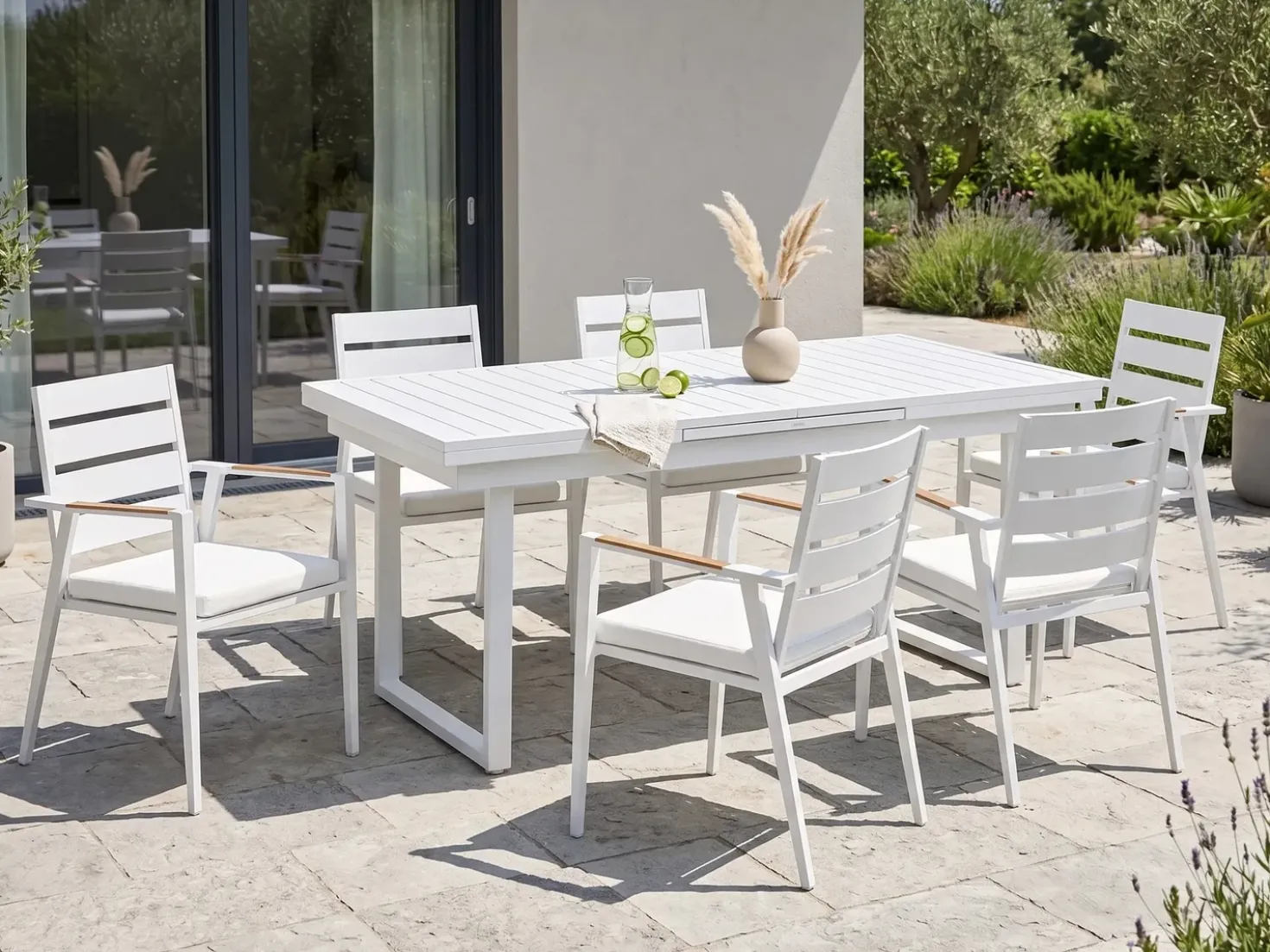 Tavolo da pranzo allungabile da giardino VALCANETTO 180/240 cm 90 cm Metallo Bianco