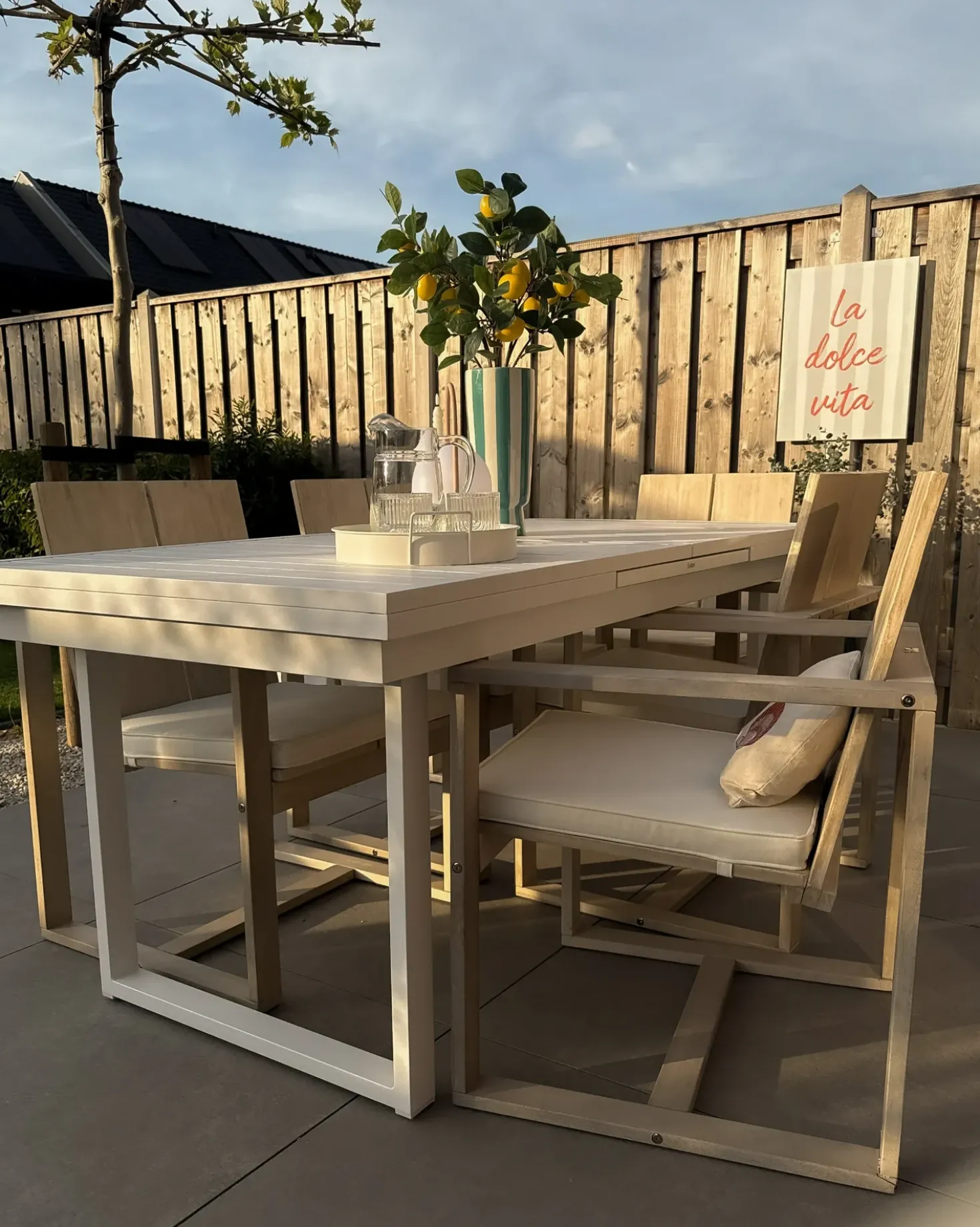 Tavolo da pranzo allungabile da giardino VALCANETTO 180/240 cm 90 cm Metallo Bianco