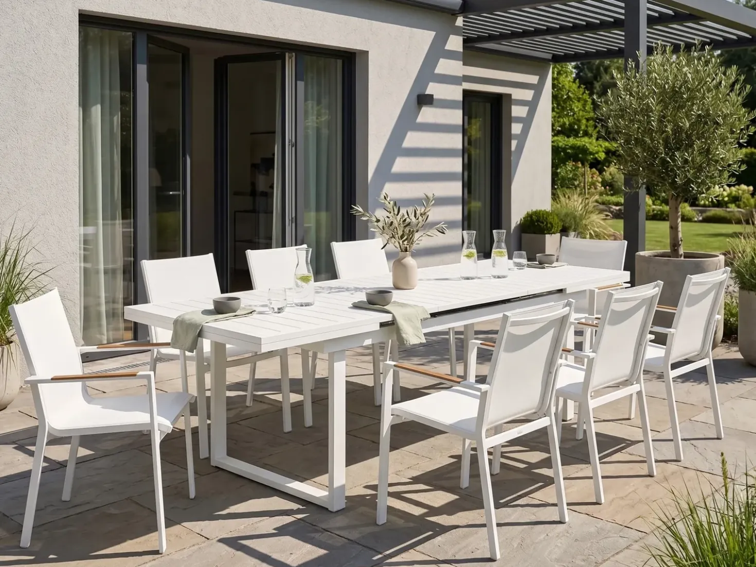 Tavolo da pranzo allungabile da giardino VALCANETTO 180/240 cm 90 cm Metallo Bianco