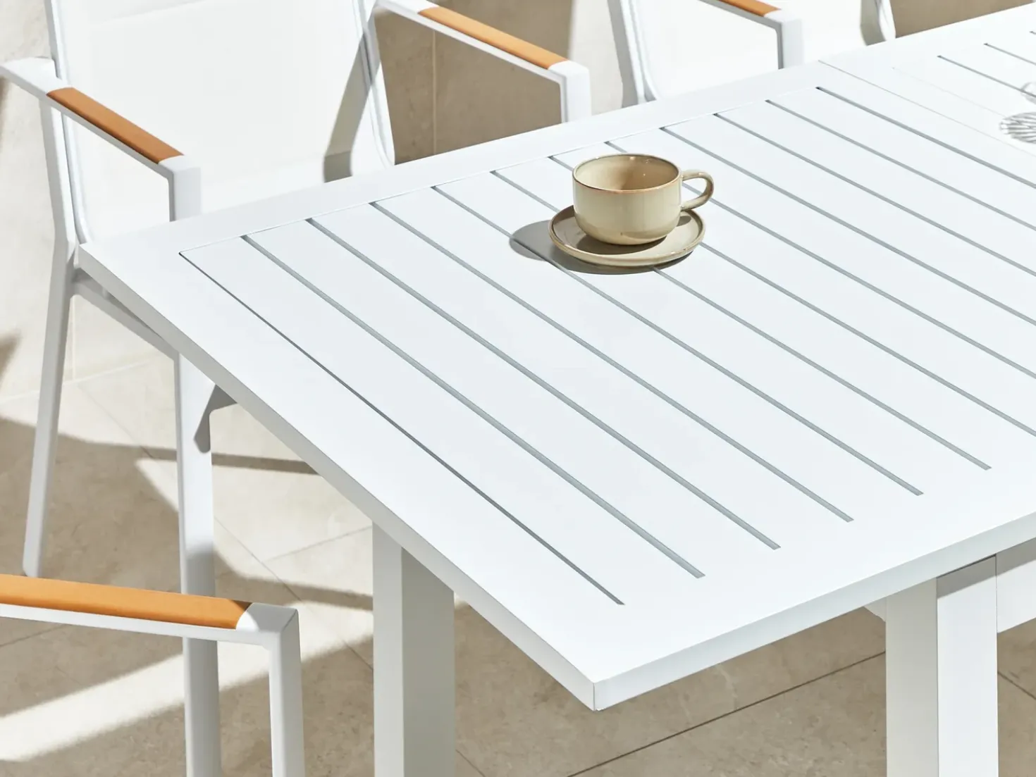 Tavolo da pranzo allungabile da giardino SKALOMA 180/240 cm 90 cm Metallo Bianco