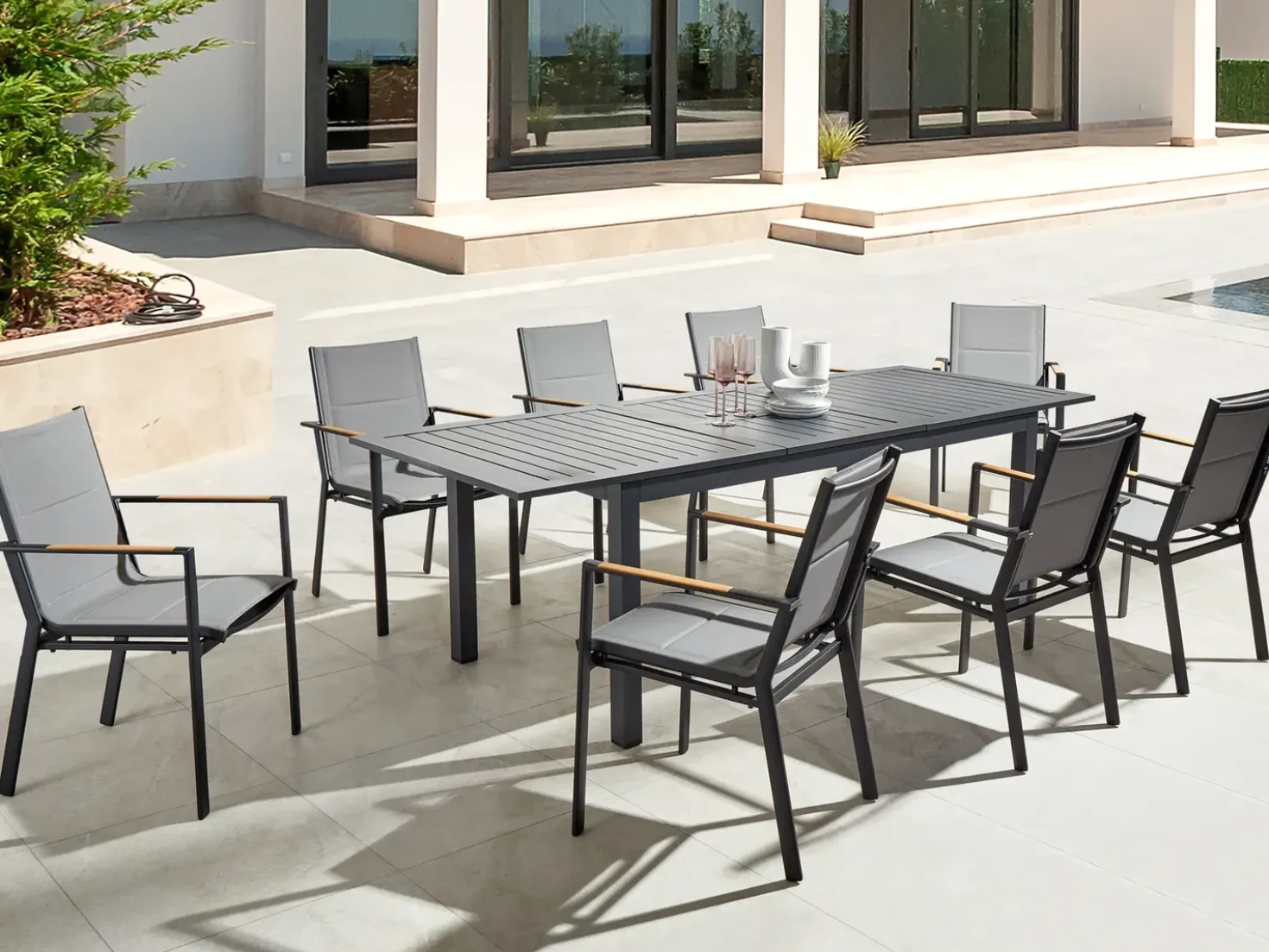 Tavolo da pranzo allungabile da giardino SKALOMA 180/240 cm 90 cm Metallo Grigio scuro