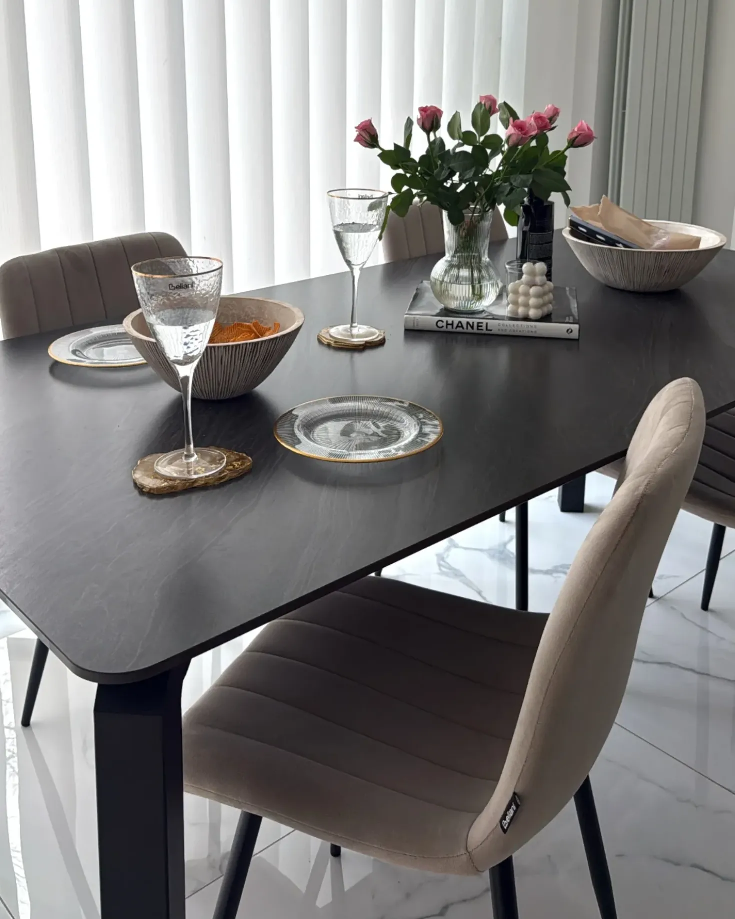 Tavolo da pranzo da giardino FELETTO 180 cm 90 cm Pietra Marmo nero