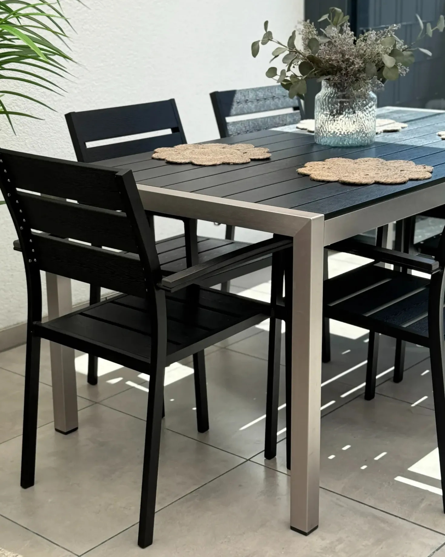 Tavolo da pranzo da giardino VERNIO 180 cm 90 cm Metallo Nero/Argento