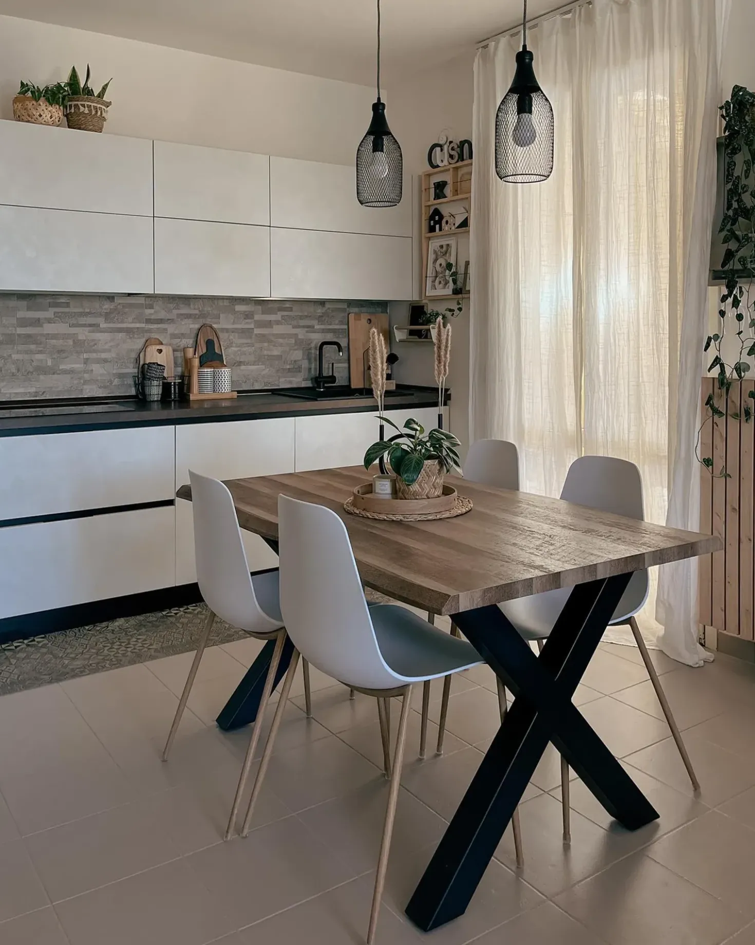 Tavolo da pranzo estensibile BRONSON Marrone scuro 140/180 cm 90 cm